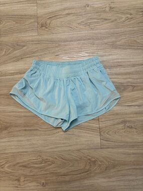 lululemon athletica Light Blue Women's Athletic Shorts (size 6, never worn)